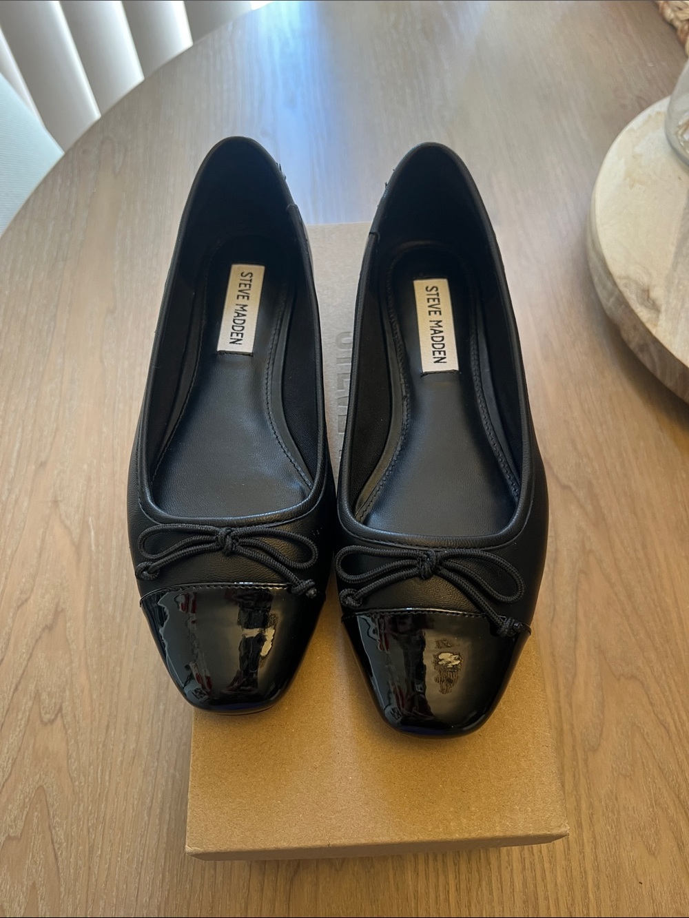 Steve Madden Women's Crockett Ballet Flat in all black, size 6.5